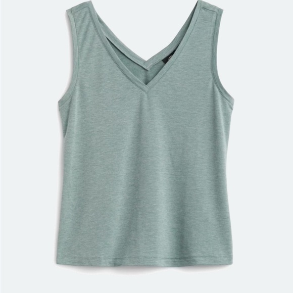 Bobeau Double V Matchback Tank - Picture 4 of 9